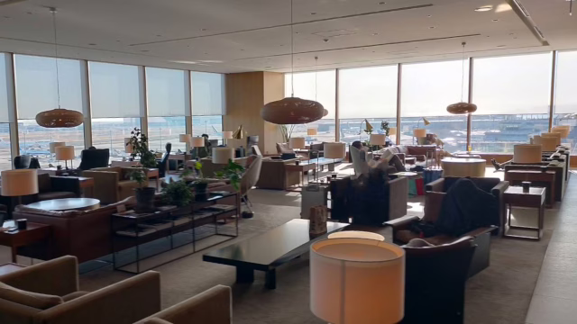 キャセイパシフィック・ラウンジ羽田空港のラウンジエリア