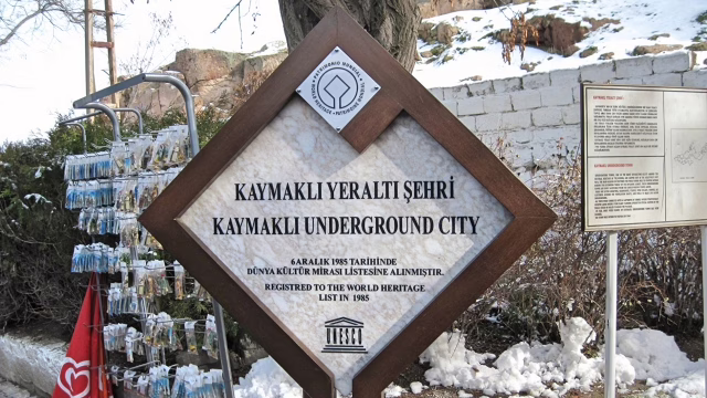 トルコ、カッパドキアのカイマクル地下都市の表示